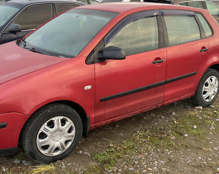 Красный Фольксваген Поло, объемом двигателя 1.4 л и пробегом 232 тыс. км за 3650 $, фото 5 на Automoto.ua