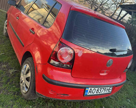 Красный Фольксваген Поло, объемом двигателя 1.2 л и пробегом 175 тыс. км за 3000 $, фото 6 на Automoto.ua