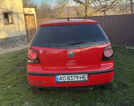 Красный Фольксваген Поло, объемом двигателя 1.2 л и пробегом 175 тыс. км за 3000 $, фото 5 на Automoto.ua