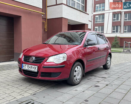 Красный Фольксваген Поло, объемом двигателя 1.4 л и пробегом 235 тыс. км за 5500 $, фото 1 на Automoto.ua