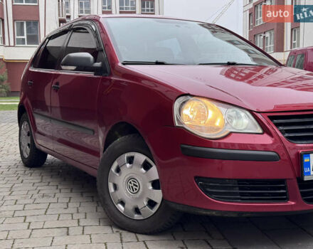 Красный Фольксваген Поло, объемом двигателя 1.4 л и пробегом 235 тыс. км за 5500 $, фото 14 на Automoto.ua