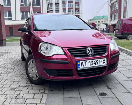 Красный Фольксваген Поло, объемом двигателя 1.4 л и пробегом 235 тыс. км за 5500 $, фото 8 на Automoto.ua