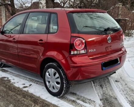 Червоний Фольксваген Поло, об'ємом двигуна 1.4 л та пробігом 220 тис. км за 4100 $, фото 4 на Automoto.ua