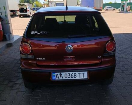 Червоний Фольксваген Поло, об'ємом двигуна 1.4 л та пробігом 262 тис. км за 4200 $, фото 1 на Automoto.ua