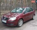 Красный Фольксваген Поло, объемом двигателя 1.39 л и пробегом 252 тыс. км за 4600 $, фото 1 на Automoto.ua