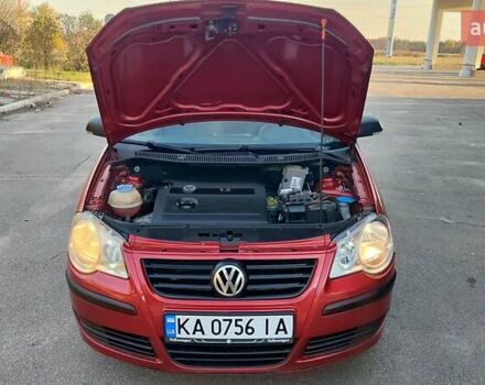 Красный Фольксваген Поло, объемом двигателя 1.4 л и пробегом 240 тыс. км за 4950 $, фото 22 на Automoto.ua