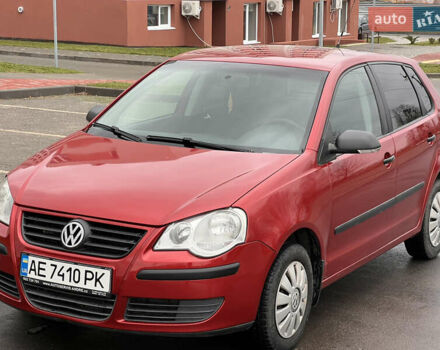 Червоний Фольксваген Поло, об'ємом двигуна 1.4 л та пробігом 180 тис. км за 6000 $, фото 3 на Automoto.ua