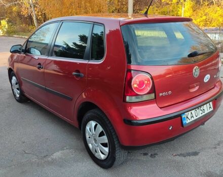 Красный Фольксваген Поло, объемом двигателя 1.4 л и пробегом 240 тыс. км за 4950 $, фото 3 на Automoto.ua