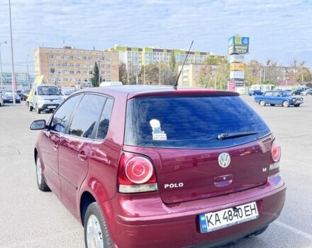 Червоний Фольксваген Поло, об'ємом двигуна 1.4 л та пробігом 178 тис. км за 5300 $, фото 4 на Automoto.ua