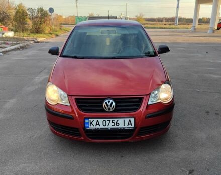 Красный Фольксваген Поло, объемом двигателя 1.4 л и пробегом 240 тыс. км за 4950 $, фото 4 на Automoto.ua