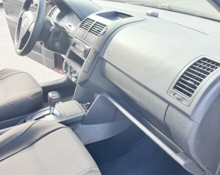 Червоний Фольксваген Поло, об'ємом двигуна 1.4 л та пробігом 178 тис. км за 5300 $, фото 10 на Automoto.ua