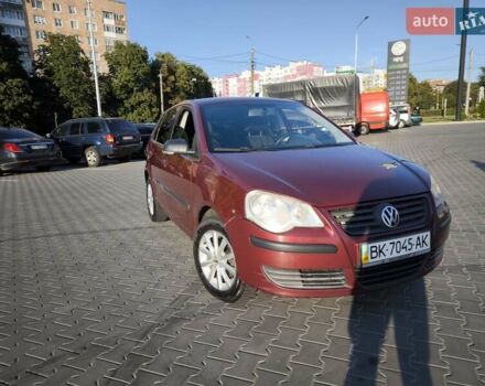 Червоний Фольксваген Поло, об'ємом двигуна 1.39 л та пробігом 339 тис. км за 3850 $, фото 4 на Automoto.ua