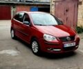 Красный Фольксваген Поло, объемом двигателя 1.39 л и пробегом 160 тыс. км за 4999 $, фото 1 на Automoto.ua