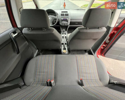 Червоний Фольксваген Поло, об'ємом двигуна 1.4 л та пробігом 180 тис. км за 6000 $, фото 19 на Automoto.ua