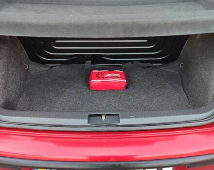 Красный Фольксваген Поло, объемом двигателя 1.4 л и пробегом 240 тыс. км за 4950 $, фото 20 на Automoto.ua