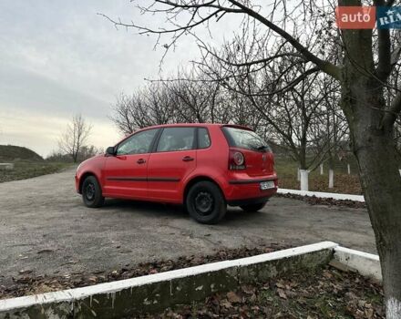 Красный Фольксваген Поло, объемом двигателя 1.4 л и пробегом 202 тыс. км за 4900 $, фото 2 на Automoto.ua