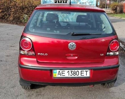 Красный Фольксваген Поло, объемом двигателя 1.4 л и пробегом 99 тыс. км за 6599 $, фото 4 на Automoto.ua