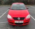 Красный Фольксваген Поло, объемом двигателя 1.39 л и пробегом 250 тыс. км за 5200 $, фото 1 на Automoto.ua