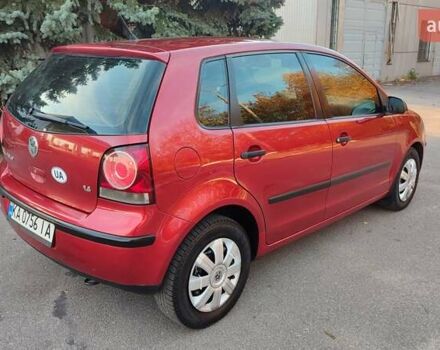 Красный Фольксваген Поло, объемом двигателя 1.4 л и пробегом 240 тыс. км за 4950 $, фото 1 на Automoto.ua