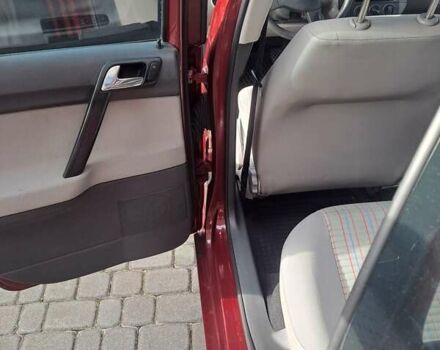 Червоний Фольксваген Поло, об'ємом двигуна 1.39 л та пробігом 189 тис. км за 5500 $, фото 20 на Automoto.ua