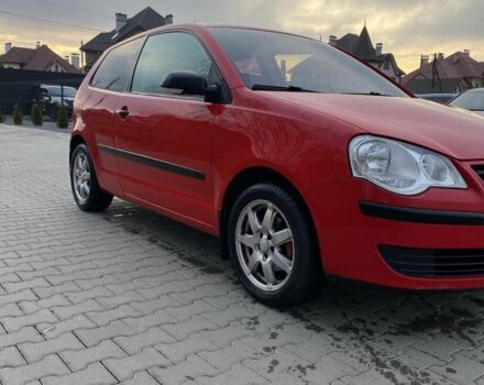 Червоний Фольксваген Поло, об'ємом двигуна 1.2 л та пробігом 159 тис. км за 3900 $, фото 2 на Automoto.ua