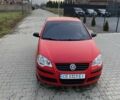 Червоний Фольксваген Поло, об'ємом двигуна 1.2 л та пробігом 159 тис. км за 3900 $, фото 1 на Automoto.ua