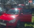 Красный Фольксваген Поло, объемом двигателя 1.39 л и пробегом 220 тыс. км за 4500 $, фото 1 на Automoto.ua