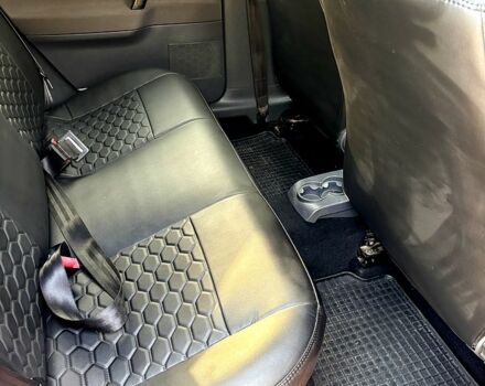 Красный Фольксваген Поло, объемом двигателя 1.4 л и пробегом 168 тыс. км за 6000 $, фото 5 на Automoto.ua