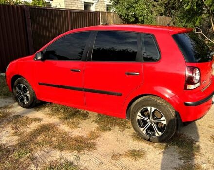 Красный Фольксваген Поло, объемом двигателя 1.4 л и пробегом 168 тыс. км за 6000 $, фото 3 на Automoto.ua