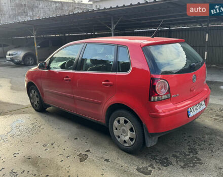 Красный Фольксваген Поло, объемом двигателя 1.4 л и пробегом 105 тыс. км за 6400 $, фото 3 на Automoto.ua