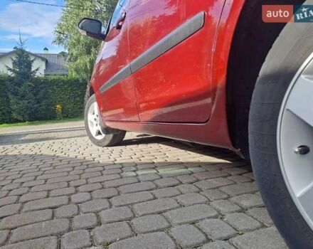 Червоний Фольксваген Поло, об'ємом двигуна 1.39 л та пробігом 189 тис. км за 5500 $, фото 6 на Automoto.ua