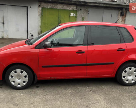 Красный Фольксваген Поло, объемом двигателя 1.4 л и пробегом 200 тыс. км за 4500 $, фото 7 на Automoto.ua