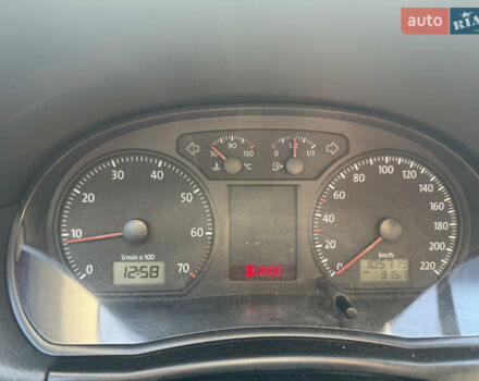 Красный Фольксваген Поло, объемом двигателя 1.4 л и пробегом 105 тыс. км за 6400 $, фото 17 на Automoto.ua