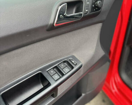 Красный Фольксваген Поло, объемом двигателя 1.39 л и пробегом 109 тыс. км за 6000 $, фото 12 на Automoto.ua