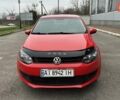 Красный Фольксваген Поло, объемом двигателя 1.39 л и пробегом 158 тыс. км за 6950 $, фото 2 на Automoto.ua
