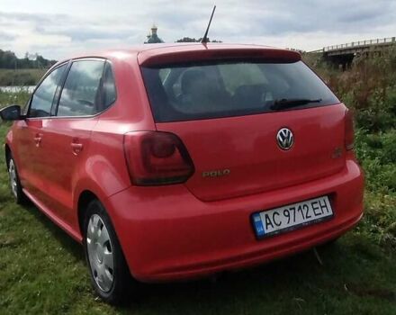 Красный Фольксваген Поло, объемом двигателя 1.6 л и пробегом 253 тыс. км за 6500 $, фото 4 на Automoto.ua
