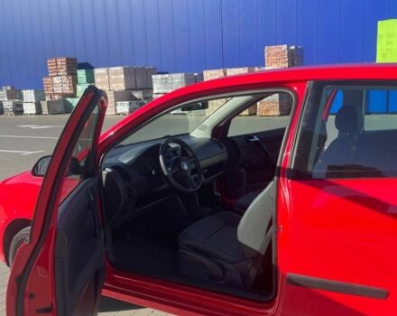 Красный Фольксваген Поло, объемом двигателя 1.2 л и пробегом 168 тыс. км за 4500 $, фото 3 на Automoto.ua