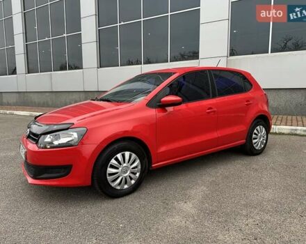 Красный Фольксваген Поло, объемом двигателя 1.39 л и пробегом 158 тыс. км за 6950 $, фото 23 на Automoto.ua