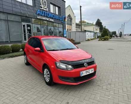 Красный Фольксваген Поло, объемом двигателя 1.39 л и пробегом 158 тыс. км за 6900 $, фото 3 на Automoto.ua