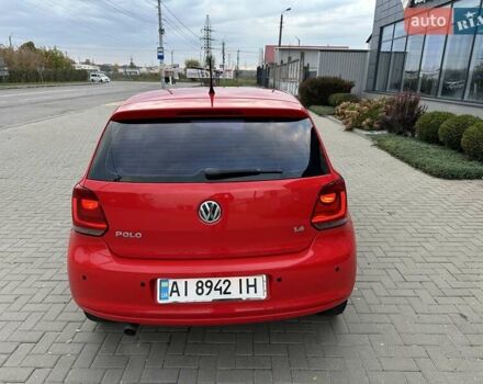 Красный Фольксваген Поло, объемом двигателя 1.39 л и пробегом 158 тыс. км за 6900 $, фото 6 на Automoto.ua