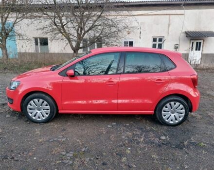 Червоний Фольксваген Поло, об'ємом двигуна 1.2 л та пробігом 200 тис. км за 5550 $, фото 2 на Automoto.ua