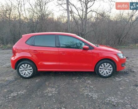 Червоний Фольксваген Поло, об'ємом двигуна 1.2 л та пробігом 200 тис. км за 5550 $, фото 8 на Automoto.ua