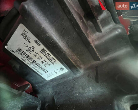 Красный Фольксваген Поло, объемом двигателя 1.2 л и пробегом 199 тыс. км за 5250 $, фото 42 на Automoto.ua