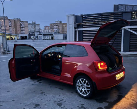 Червоний Фольксваген Поло, об'ємом двигуна 1.39 л та пробігом 112 тис. км за 6899 $, фото 1 на Automoto.ua