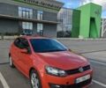 Красный Фольксваген Поло, объемом двигателя 1.2 л и пробегом 128 тыс. км за 4300 $, фото 1 на Automoto.ua