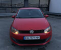 Червоний Фольксваген Поло, об'ємом двигуна 1.39 л та пробігом 112 тис. км за 6899 $, фото 5 на Automoto.ua