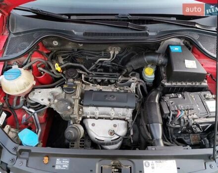 Червоний Фольксваген Поло, об'ємом двигуна 1.2 л та пробігом 200 тис. км за 5550 $, фото 19 на Automoto.ua