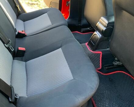 Красный Фольксваген Поло, объемом двигателя 1.4 л и пробегом 167 тыс. км за 6700 $, фото 7 на Automoto.ua