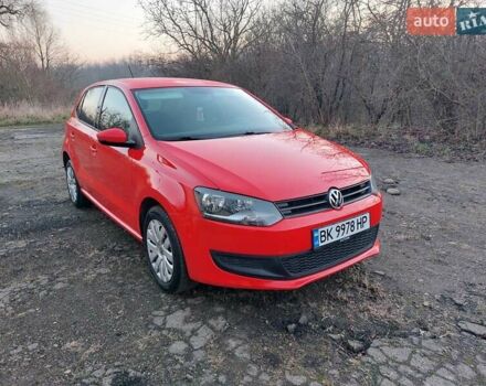Червоний Фольксваген Поло, об'ємом двигуна 1.2 л та пробігом 200 тис. км за 5550 $, фото 11 на Automoto.ua