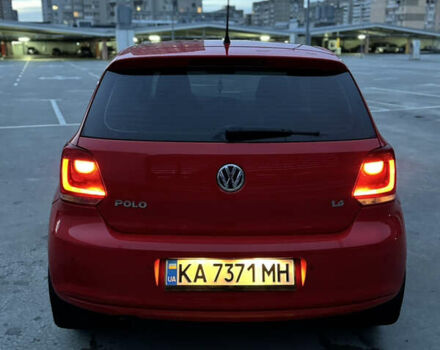 Червоний Фольксваген Поло, об'ємом двигуна 1.39 л та пробігом 112 тис. км за 6899 $, фото 9 на Automoto.ua